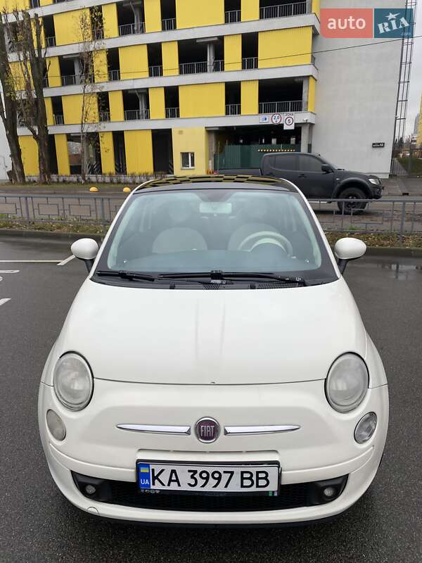 Хэтчбек Fiat 500 2011 в Киеве