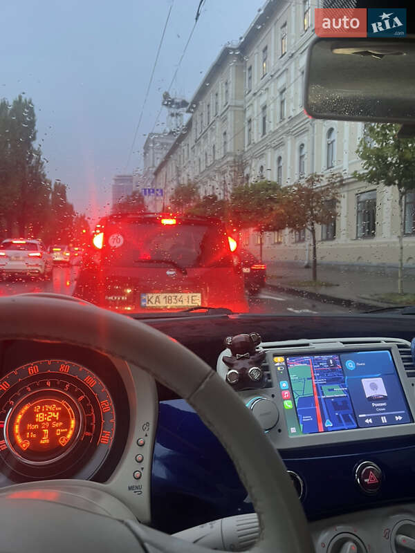 Хэтчбек Fiat 500 2013 в Киеве
