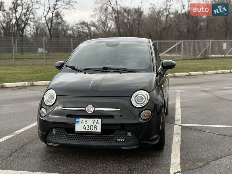 Хэтчбек Fiat 500 2014 в Запорожье
