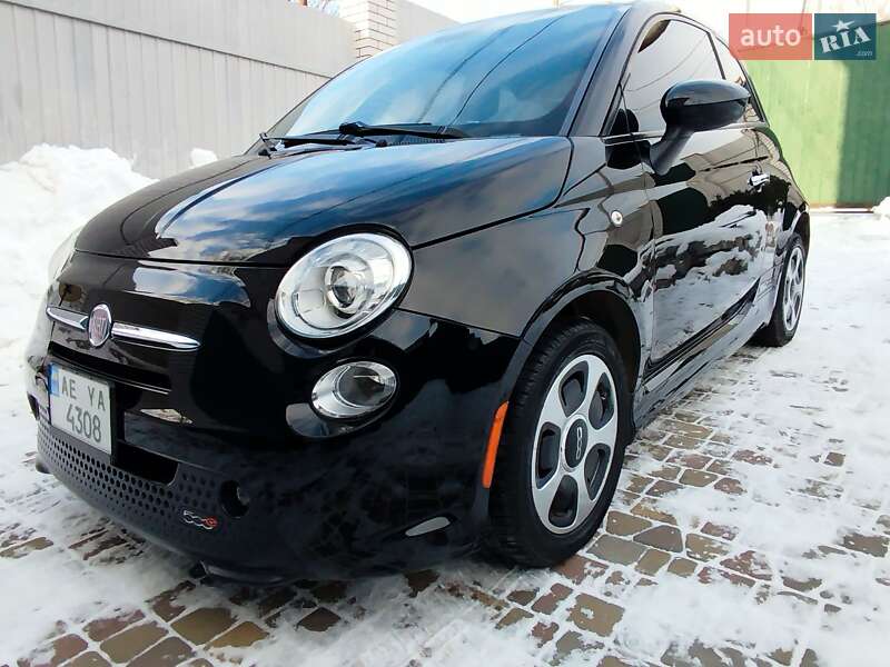 Хэтчбек Fiat 500 2014 в Запорожье