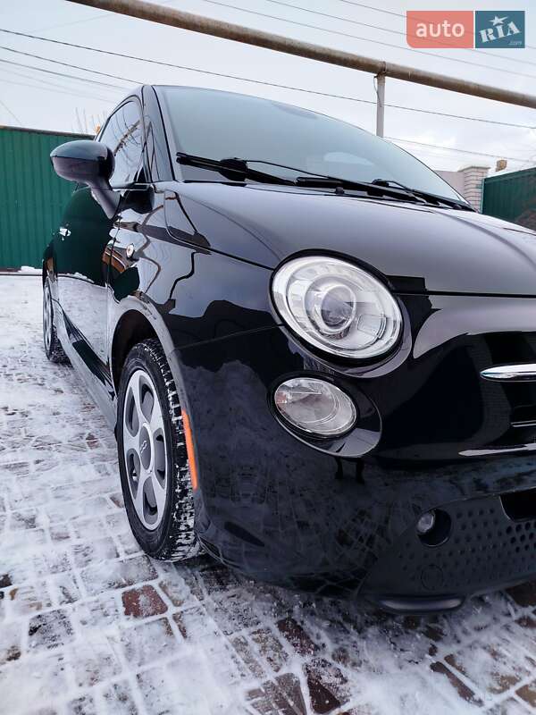 Хэтчбек Fiat 500 2014 в Запорожье