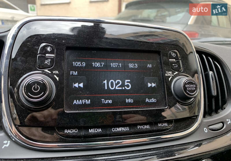 Хэтчбек Fiat 500 2017 в Киеве фото 6 Хэтчбек Fiat 500 2017 в Киеве