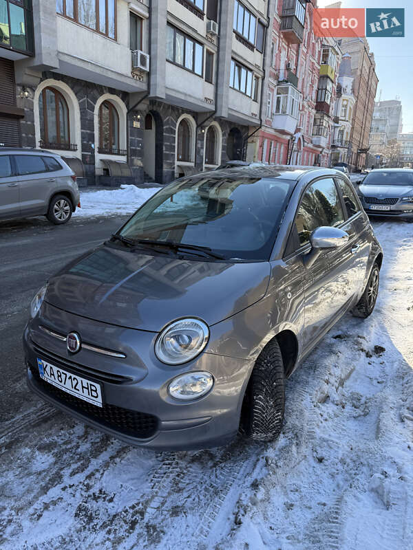 Хэтчбек Fiat 500 2017 в Киеве