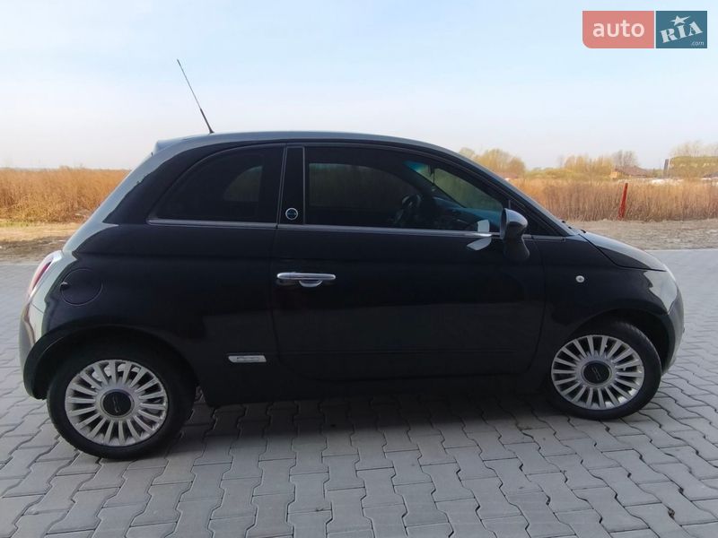 Хэтчбек Fiat 500 2009 в Киеве