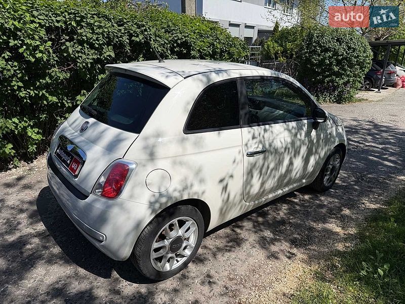 Хетчбек Fiat 500 2010 в Києві