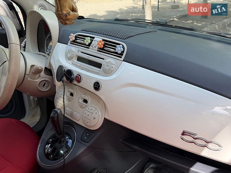 Хетчбек Fiat 500 2012 в Софіївській Борщагівці