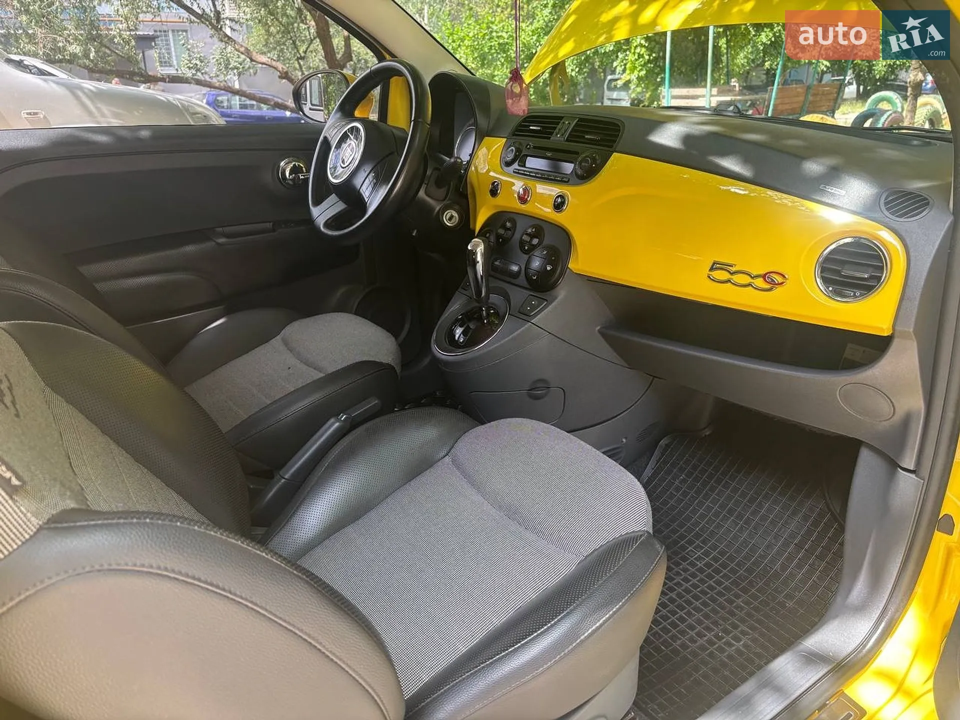 Fiat 500 2012 VIN ZFA31200000846754 фото оголошення 24 з 36