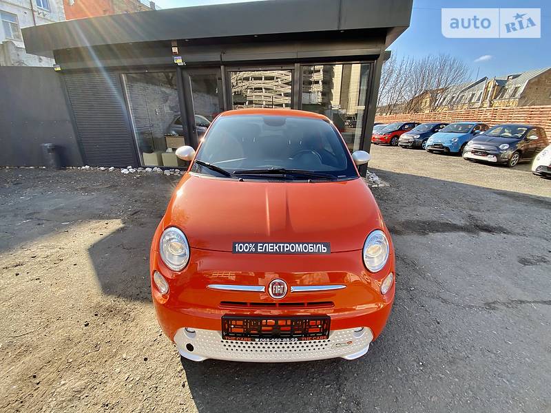 Хетчбек Fiat 500e 2015 в Києві