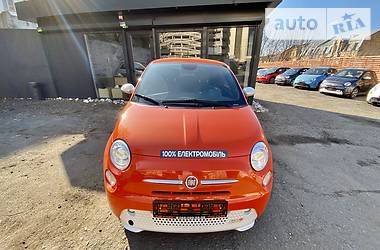Хетчбек Fiat 500e 2015 в 