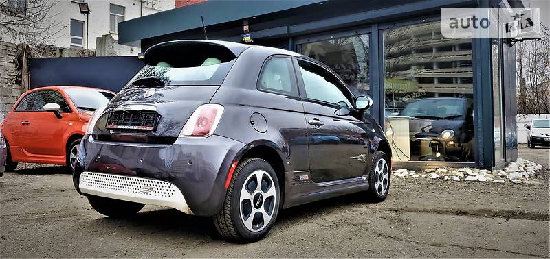 Хетчбек Fiat 500e 2016 в Києві