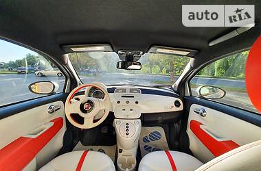 Купе Fiat 500e 2013 в 