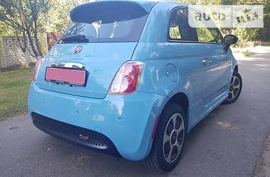 Хэтчбек Fiat 500e 2017 в Киеве