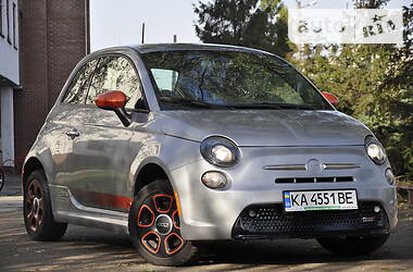 Купе Fiat 500e 2014 в Киеве