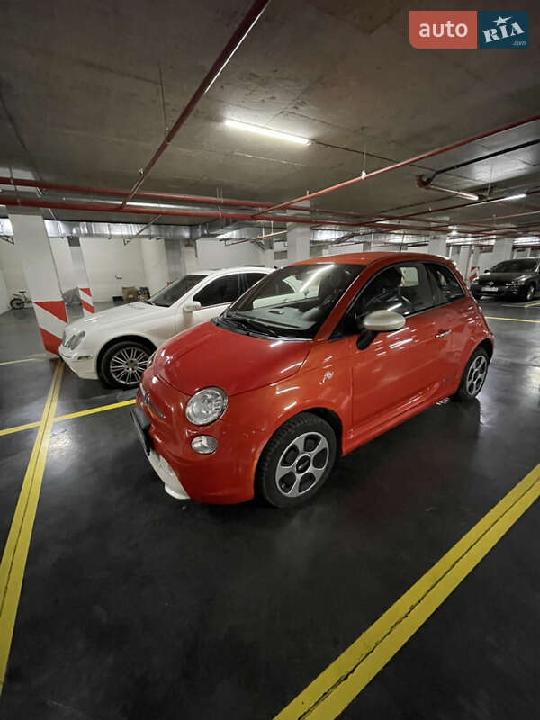 Fiat 500e 2015