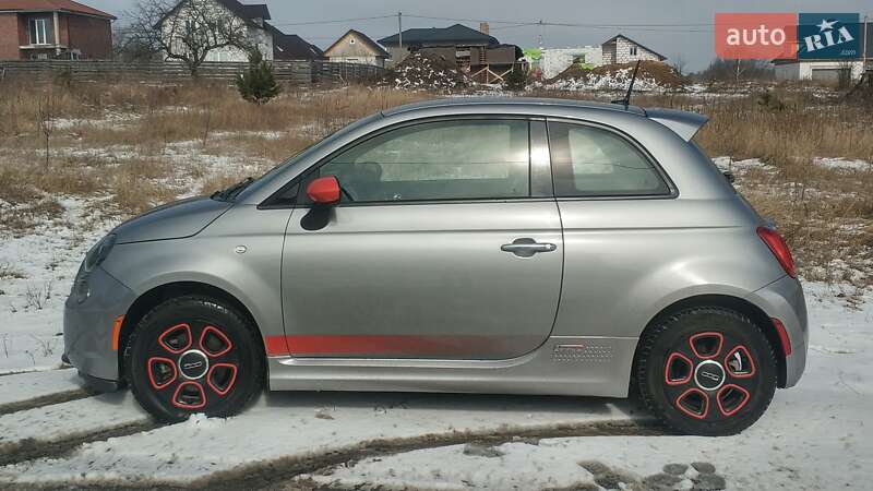 Хэтчбек Fiat 500e 2015 в Киеве