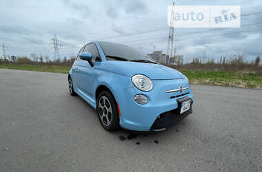 Купе Fiat 500e 2015 в Киеве