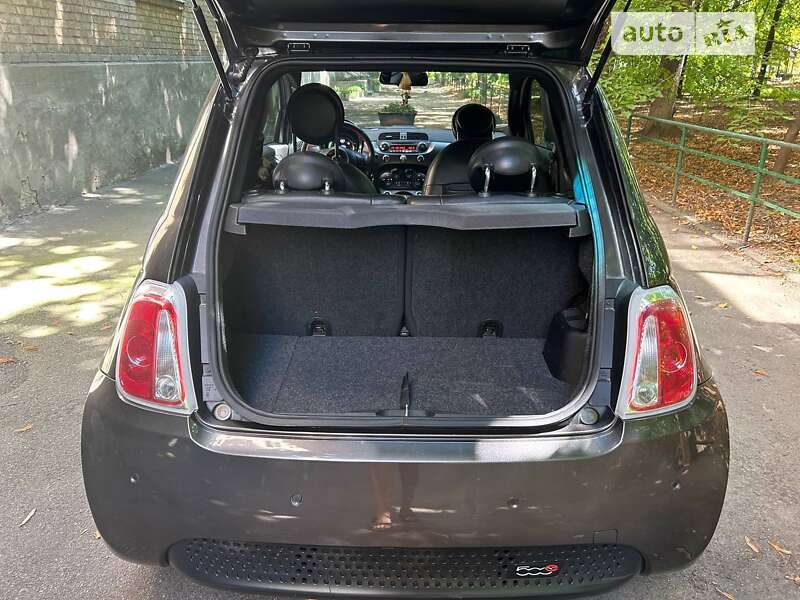 Хэтчбек Fiat 500e 2014 в Киеве