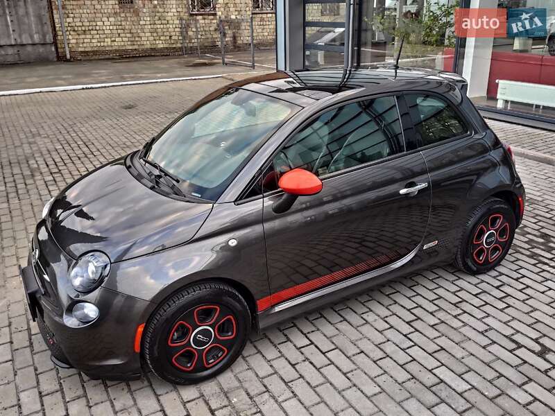 Хэтчбек Fiat 500e 2014 в Киеве