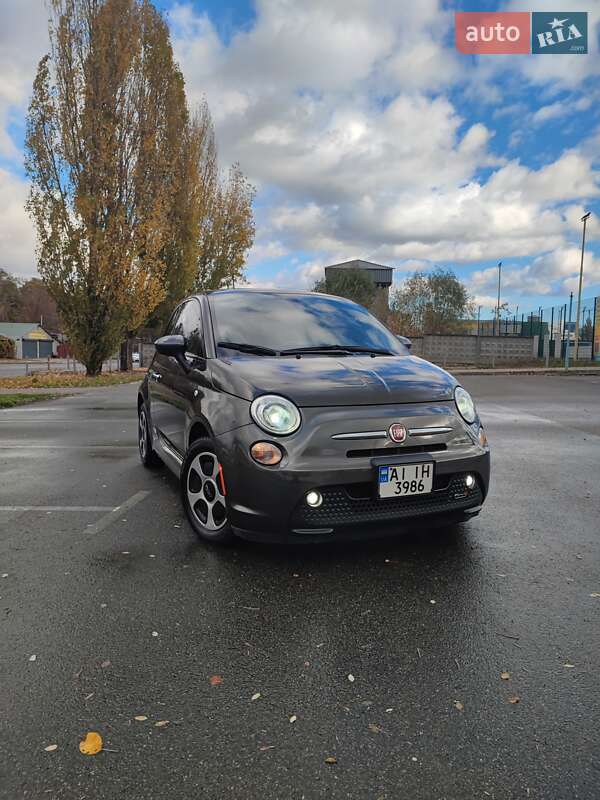 Хетчбек Fiat 500e 2015 в Києві
