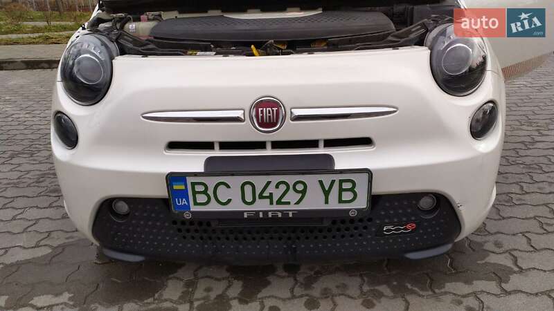 Хэтчбек Fiat 500e 2016 в Львове