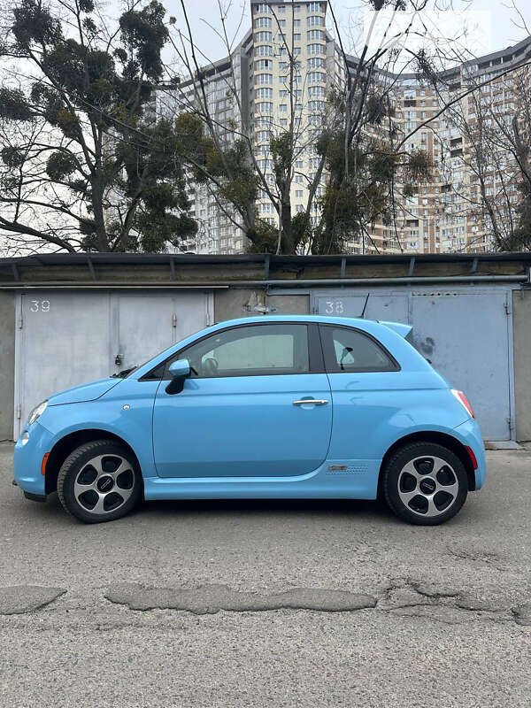 Хэтчбек Fiat 500e 2016 в Киеве фото 8 Хэтчбек Fiat 500e 2016 в Киеве
