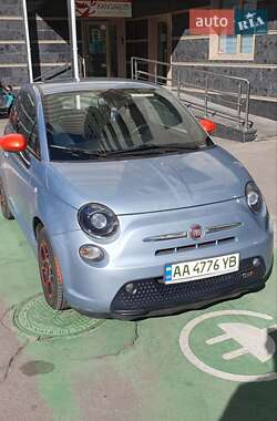 Хетчбек Fiat 500e 2015 в Києві