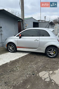 Хетчбек Fiat 500e 2014 в Чернівцях