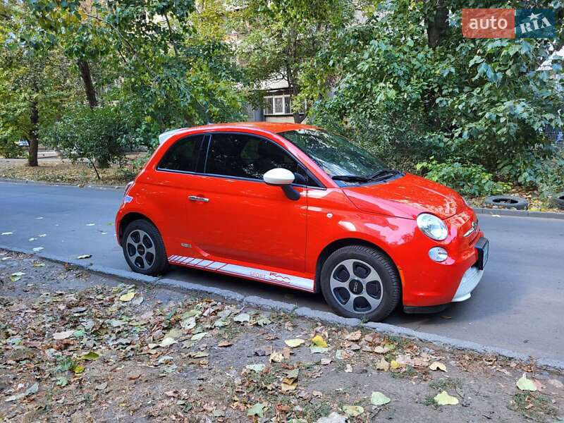 Хэтчбек Fiat 500e 2018 в Одессе