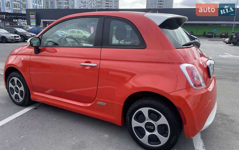 Хэтчбек Fiat 500e 2015 в Киеве