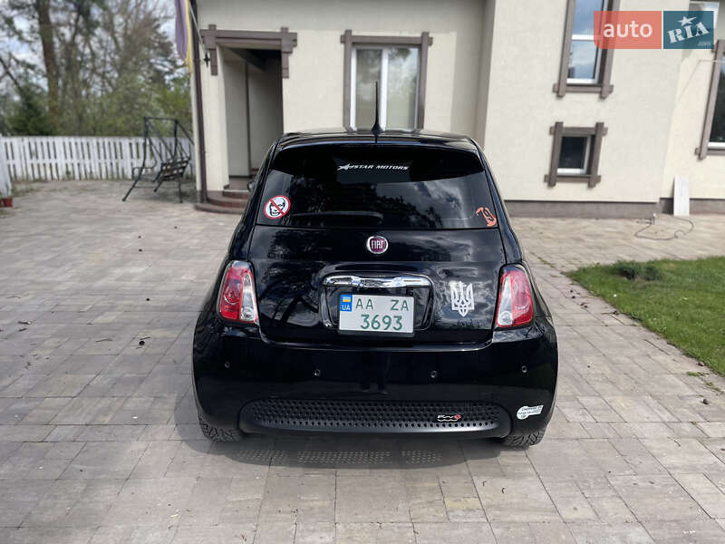 Хэтчбек Fiat 500e 2016 в Киеве фото 13 Хэтчбек Fiat 500e 2016 в Киеве