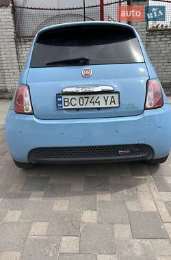 Хэтчбек Fiat 500e 2015 в Львове