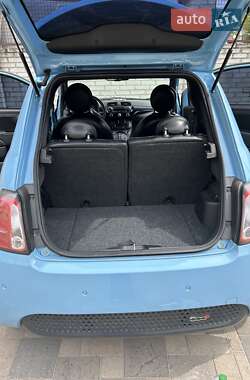 Хэтчбек Fiat 500e 2015 в Львове