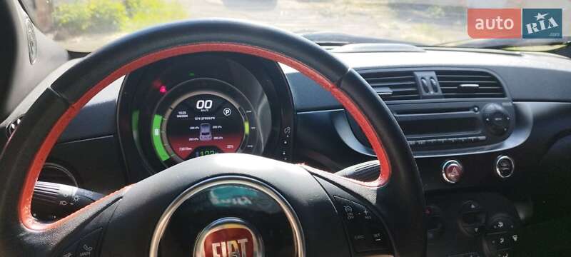 Хетчбек Fiat 500e 2015 в Дніпрі