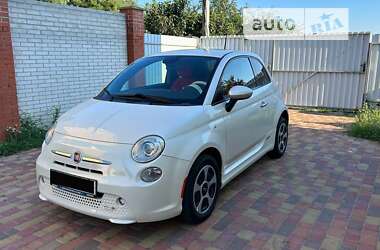 Хэтчбек Fiat 500e 2013 в Киеве