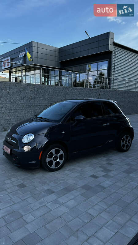 Хэтчбек Fiat 500e 2016 в Луцке