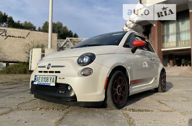 Хетчбек Fiat 500e 2014 в Дніпрі