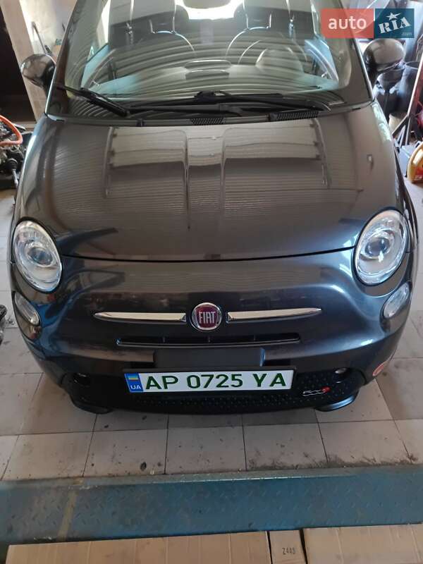 Хэтчбек Fiat 500e 2016 в Запорожье