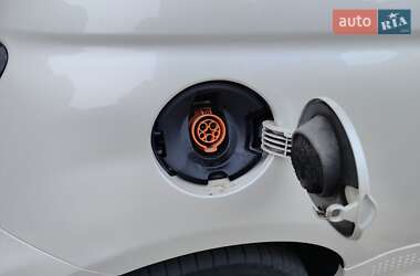 Хетчбек Fiat 500e 2016 в 