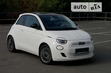 Хэтчбек Fiat 500e 2022 в Киеве