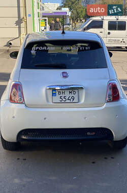 Хэтчбек Fiat 500e 2016 в 