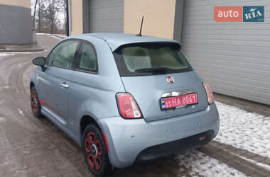 Хэтчбек Fiat 500e 2015 в Радехове