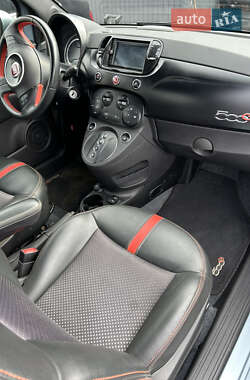 Хэтчбек Fiat 500e 2015 в 
