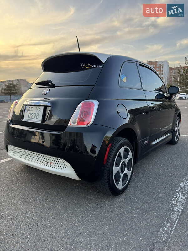 Хетчбек Fiat 500e 2013 в Миколаєві