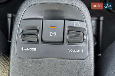 Хэтчбек Fiat 500e 2022 в 