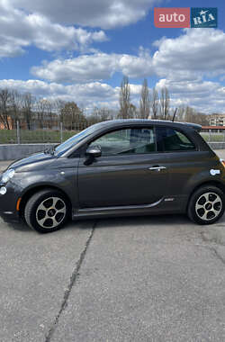 Хэтчбек Fiat 500e 2015 в 