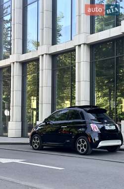 Хэтчбек Fiat 500e 2017 в 