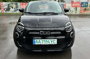 Хэтчбек Fiat 500e 2021 в 