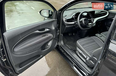 Хэтчбек Fiat 500e 2021 в 