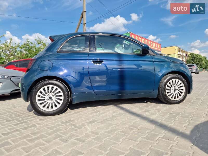 Хэтчбек Fiat 500e 2022 в Виннице