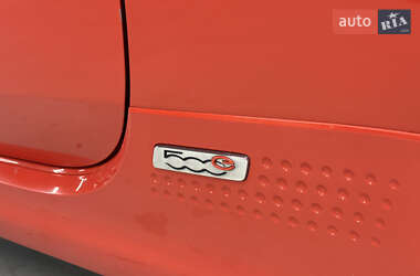 Хэтчбек Fiat 500e 2014 в 